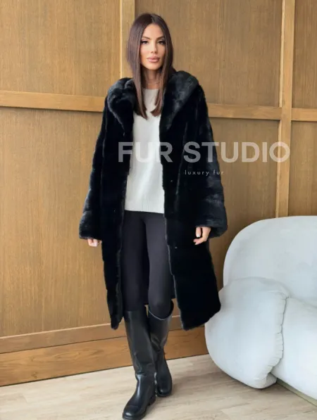 Черная норковая шуба с капюшоном - фото 8