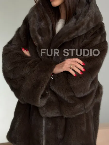 Зимняя норковая шуба с капюшоном - фото 1