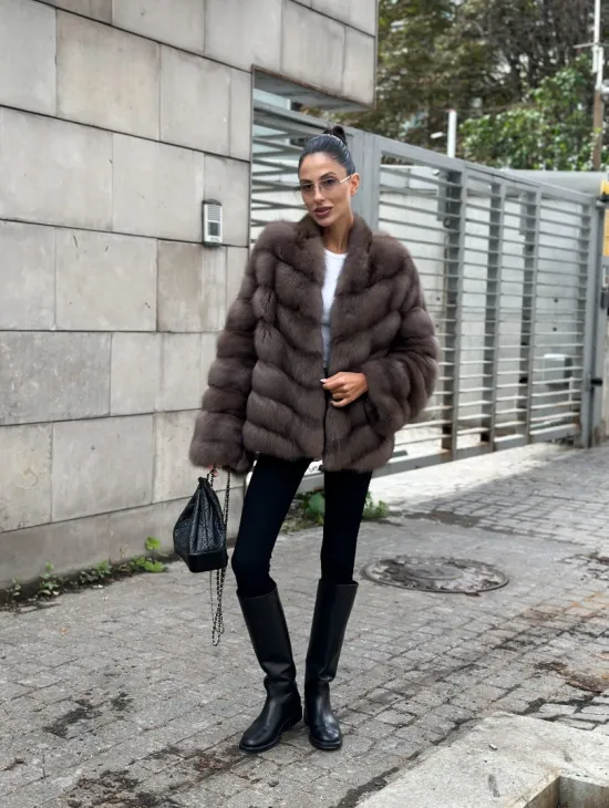 Меховой жакет - шуба из куницы цвет трюфель - фото 10