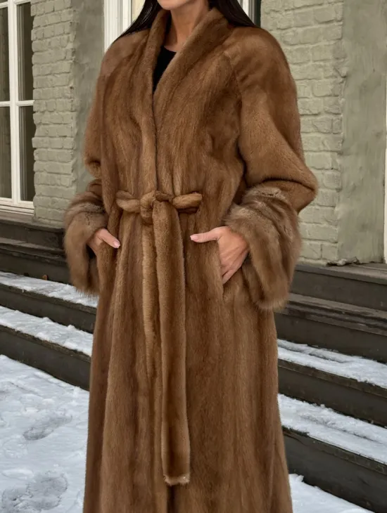 Шуба норковая кимоно VINTAGE GOLD рукава с отделкой из меха куницы - фото 3