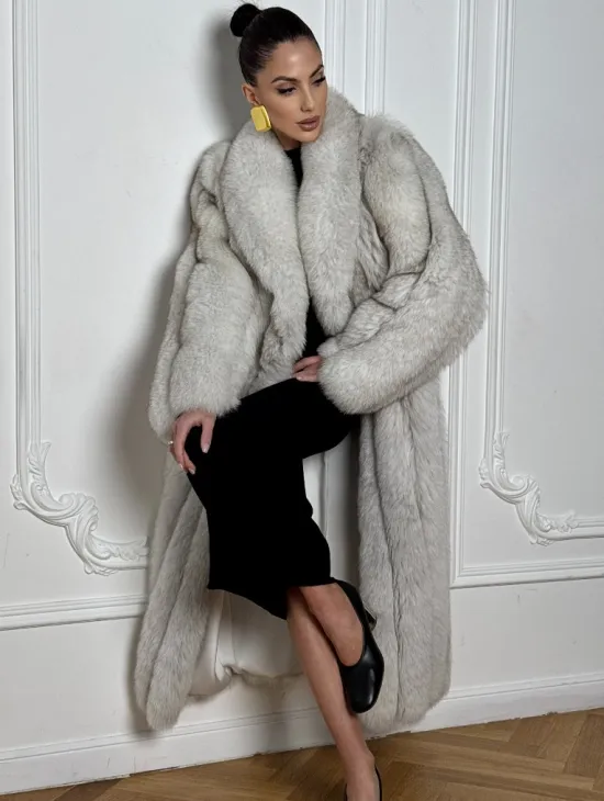 Длинная шуба из меха финского песца VINTAGE - колотый лёд - фото 1