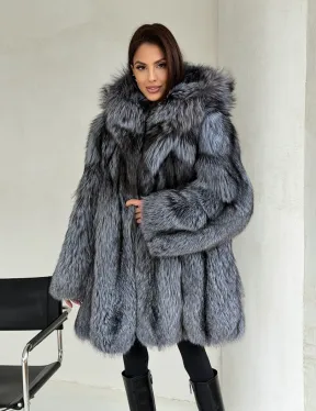 Шуба из натурального меха чернобурки с капюшоном - фото 9